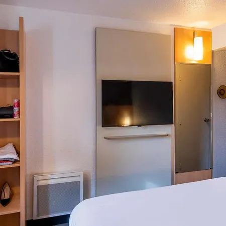 فندق Ibis Pontoise Le Port