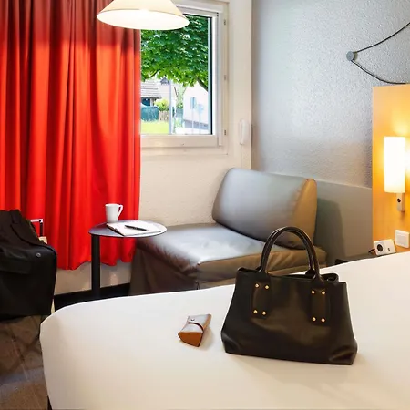 Ibis Pontoise Le Port 3* Cergy-Pontoise