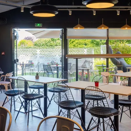 Ibis Pontoise Le Port فندق Cergy-Pontoise