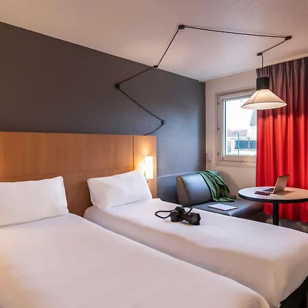فندق Ibis Pontoise Le Port