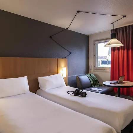 فندق Ibis Pontoise Le Port 3*