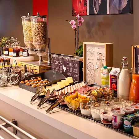Ibis Pontoise Le Port فندق