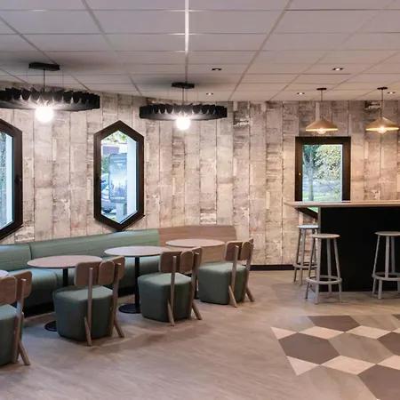 Ibis Pontoise Le Port 3* Cergy-Pontoise