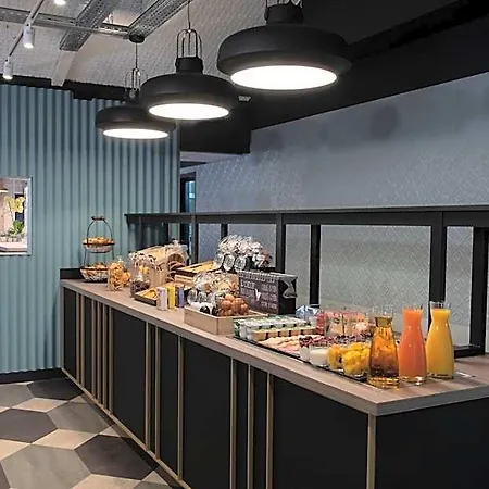 Ibis Pontoise Le Port Hotel 3*