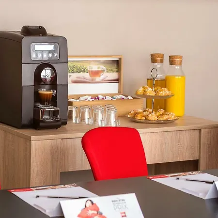 Ibis Pontoise Le Port 3* Cergy-Pontoise