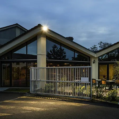 Ibis Pontoise Le Port 3* Cergy-Pontoise