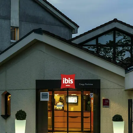 Ibis Pontoise Le Port Hotel